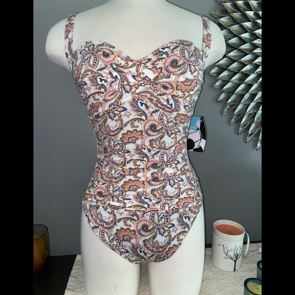 Simply Swim beautiful classy Swimsuit